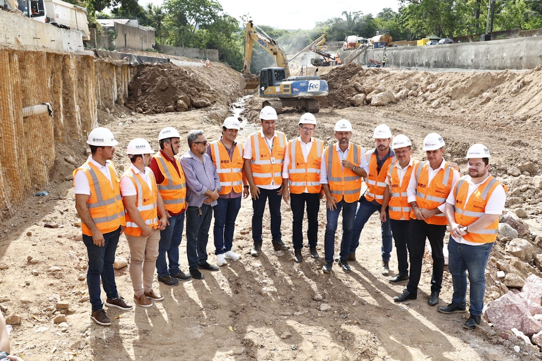 Obras de requalificação do Canal do Rio Grangeiro seguem em execução no Crato