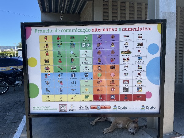 Crato investe em Prancha de Comunicação Aumentativa e Alternativa para ampliar a acessibilidade no Parque de Exposição