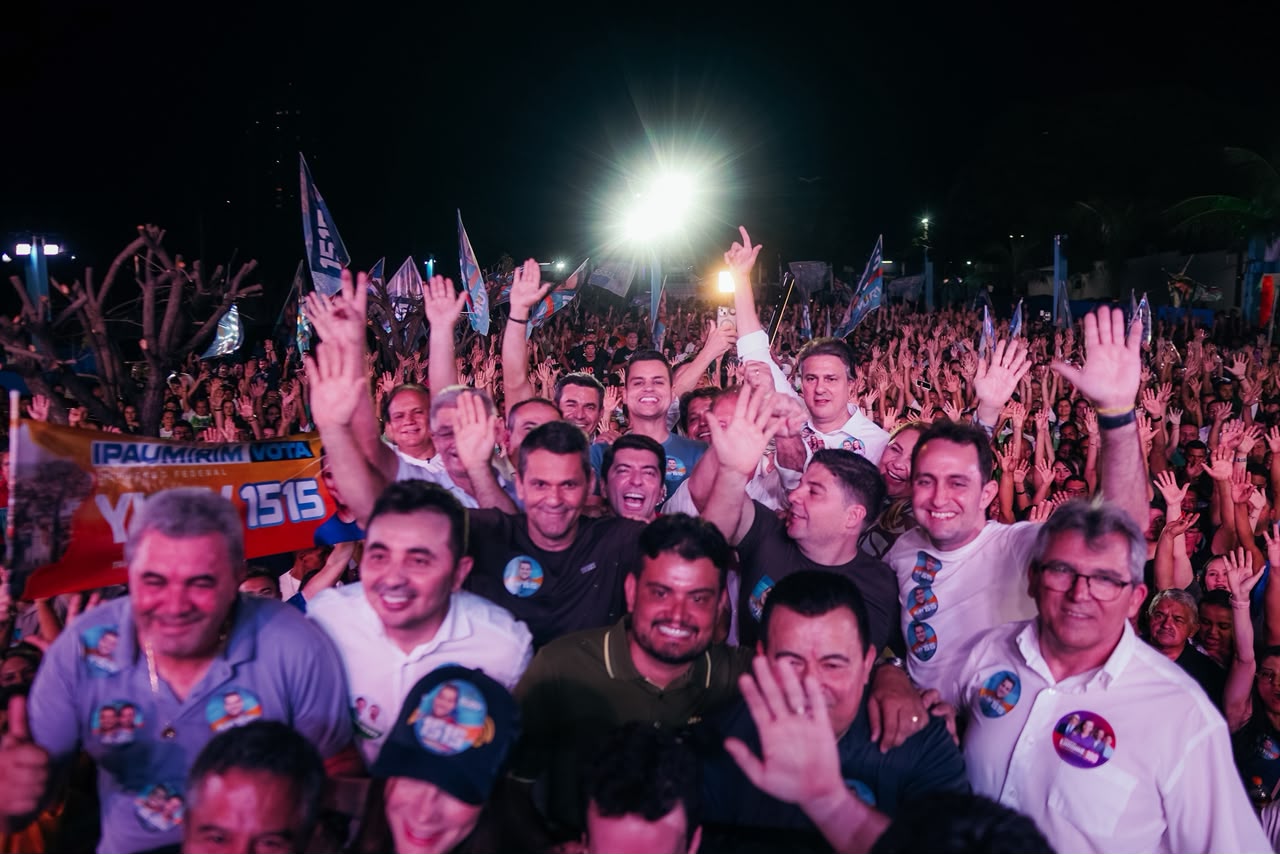 Yury do Paredão reúne lideranças, 27 prefeitos e multidão em lançamento de campanha em Juazeiro