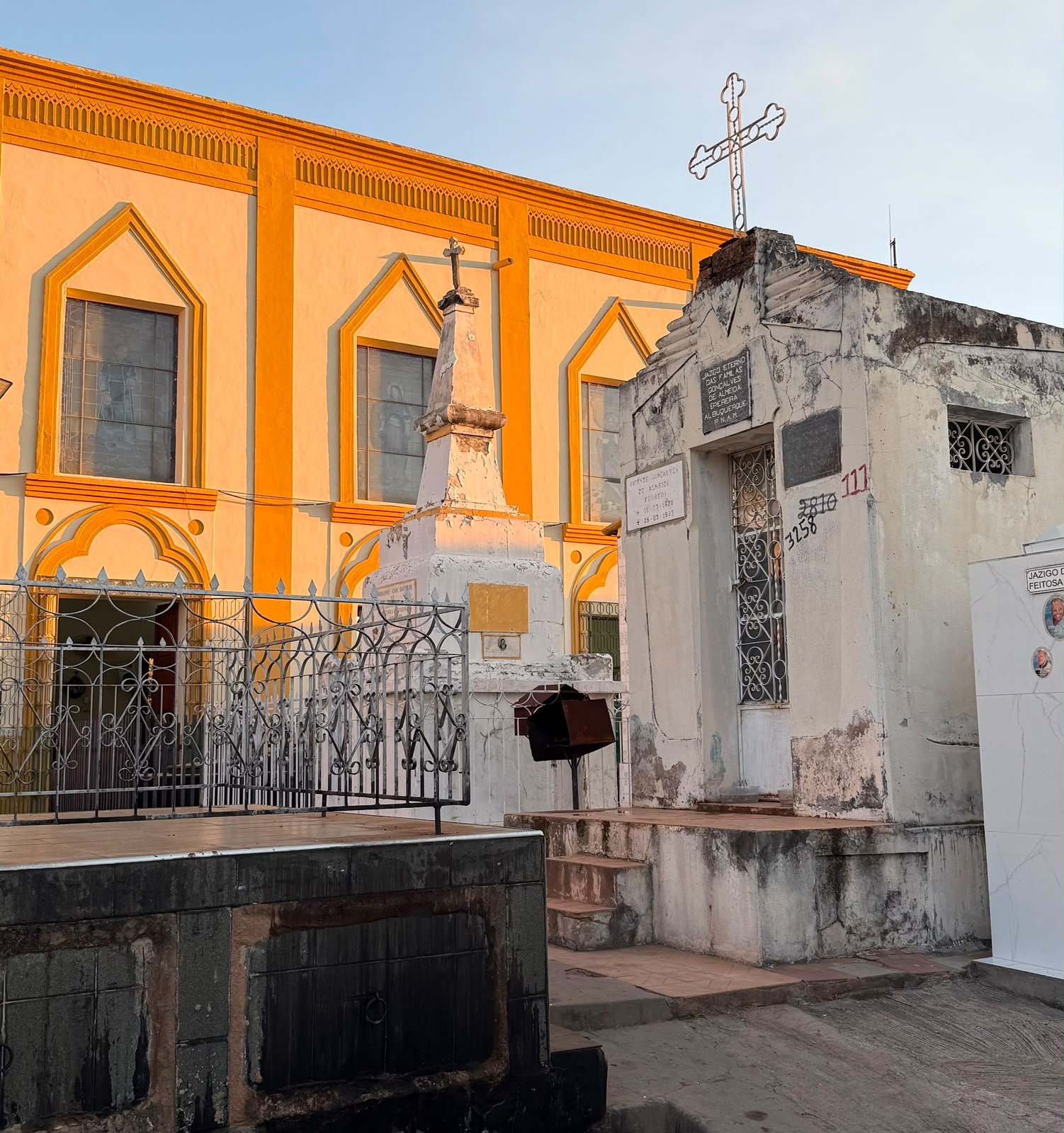 Mais de 2 mil terrenos estão sem atualização cadastral nos cemitérios públicos de Juazeiro do Norte