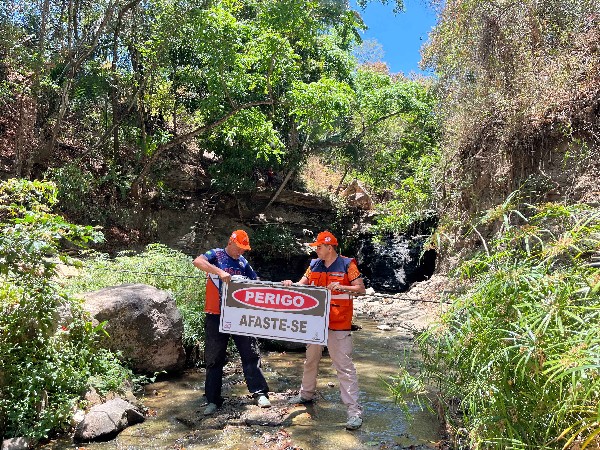 Defesa Civil interdita parte superior da Cascata por risco de desabamento