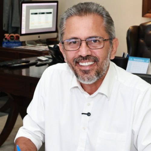 Governador Elmano de Freitas envia à Alece projeto de lei que zera IPVA de motoristas de aplicativo e entregadores