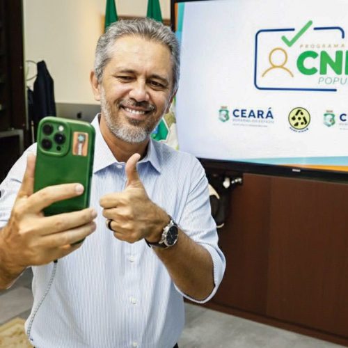 Governo do Ceará anuncia distribuição de mais de 11 mil cartões da CNH Popular