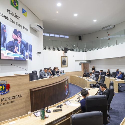 Câmara de Juazeiro aprova projeto que beneficia profissionais de Educação Física e mais 26 matérias