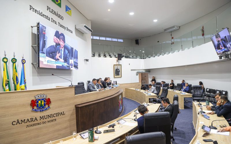 Câmara de Juazeiro aprova projeto que beneficia profissionais de Educação Física e mais 26 matérias