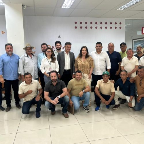 Deputado Fernando Santana lidera reuniões com produtores irrigados em Fortaleza