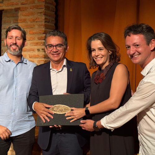 Fóssil é repatriado da Itália para o Brasil e repassado ao Museu de Paleontologia da URCA