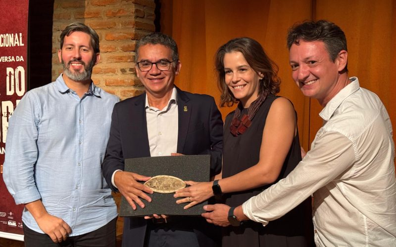 Fóssil é repatriado da Itália para o Brasil e repassado ao Museu de Paleontologia da URCA