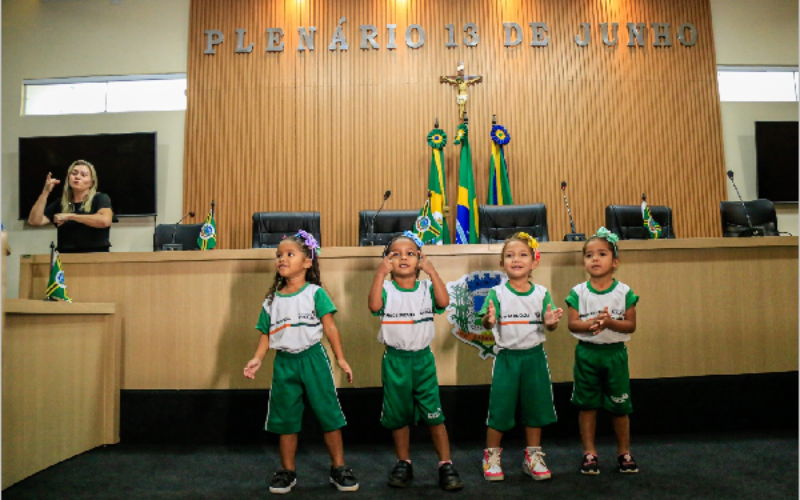 Câmara municipal de Barbalha recebe audiência pública do projeto “Pequenos Passos” do MPCE