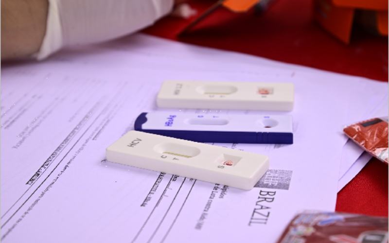 Centro de Infectologia realiza manhã de testagem para HIV/Aids e outras ISTs na Praça Padre Cícero