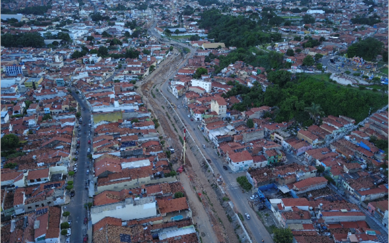 Crato: Obra do Canal do Rio Grangeiro acelera e Avenida do Contorno é concluída
