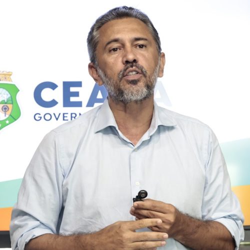 Governador Elmano de Freitas anuncia convocação de 163 professores para as universidades estaduais