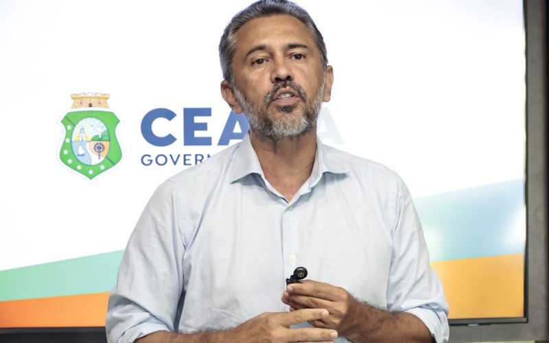 Governador Elmano de Freitas anuncia convocação de 163 professores para as universidades estaduais