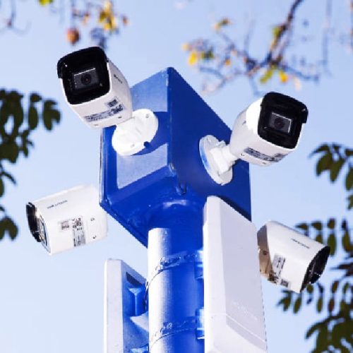 Mais proteção para a população: Praça da Sé recebe totem de videomonitoramento com botoeira de segurança