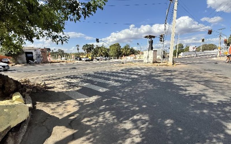 DEMUTRAN interdita trecho da Rua Chiquinha Macedo para realização de obra, a partir de 31 de agosto