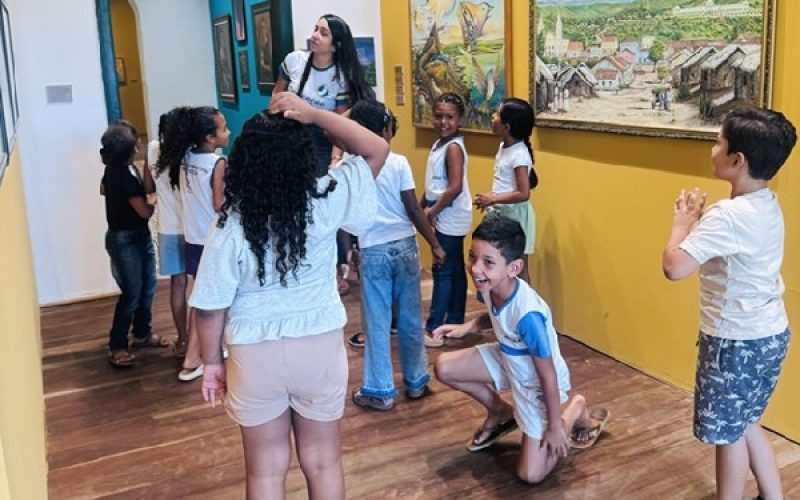 Visita a museus aproxima crianças da história, da arte e da memória do Crato