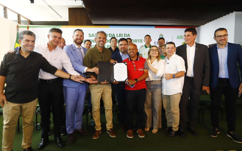 Governo do Ceará vai apoiar cooperativas de transporte interurbano complementar com aporte de R$ 25 milhões