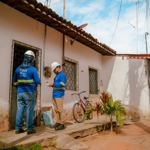 Cagece e Ambiental Ceará orientam população sobre ligações irregulares de água da chuva na rede de esgoto
