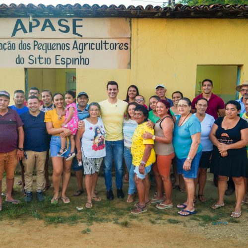 Por articulação do deputado Yury do Paredão (MDB), famílias de Juazeiro assinam contratos do Minha Casa, Minha Vida Rural