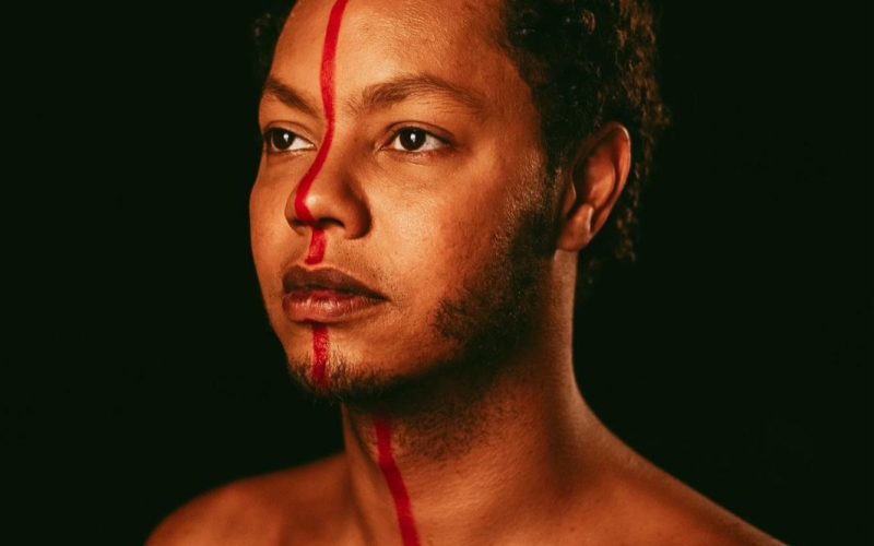 Premiado monólogo “Macacos” será apresentado no Centro Cultural do Cariri