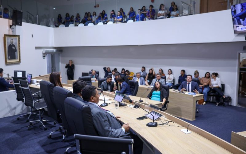 Câmara de Juazeiro do Norte aprova equiparação do cargo de Agente Sanitário aos Agentes Comunitários