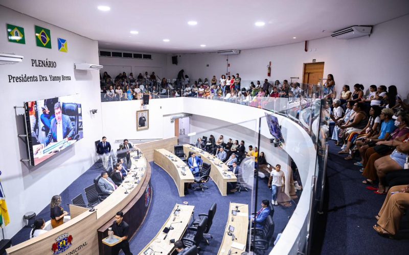 Câmara de Juazeiro aprova projeto de implantação de ambulatório na sede do Poder Legislativo e debate situação das crianças atípicas atendidas pelo IHC