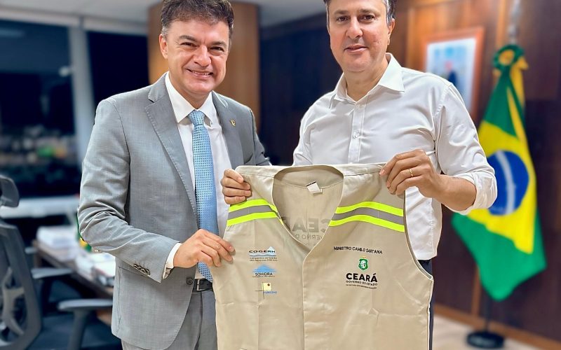 Em Brasília, secretário Fernando Santana articula com ministros projetos para o Ceará
