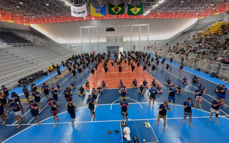 Ginásio Poliesportivo sedia maior graduação de muay thai do Cariri