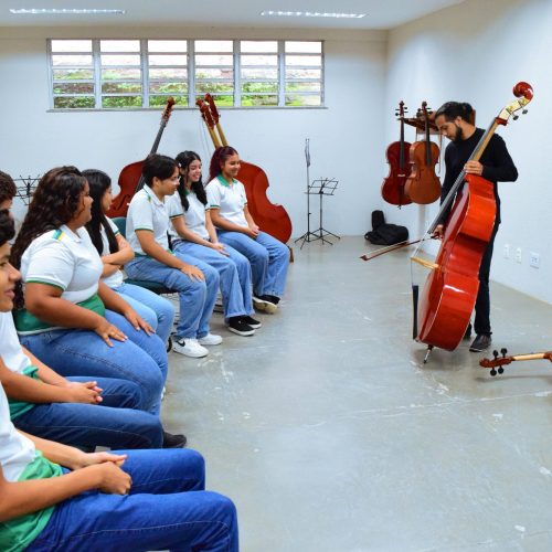 Escola Vila da Música está com inscrições abertas até 9 de abril para cursos gratuitos