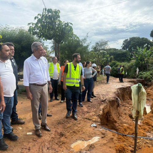 “A prioridade é garantir a integridade física dos cidadãos”, declara governador Elmano ao acompanhar trabalhos de salvamento em Tianguá