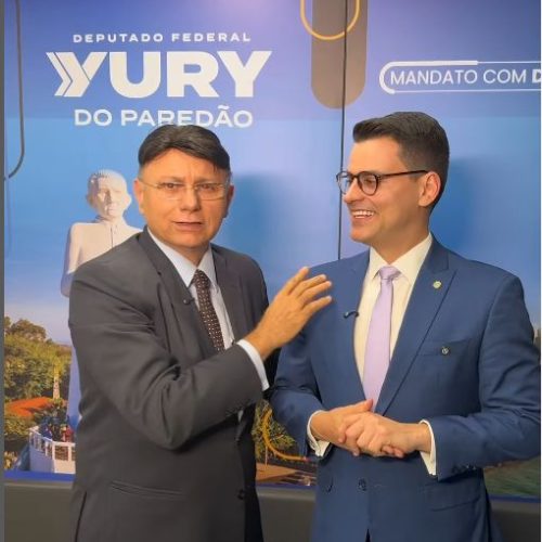 Vicente Aquino retira pré-candidatura à Câmara Federal e anuncia apoio a Yury do Paredão