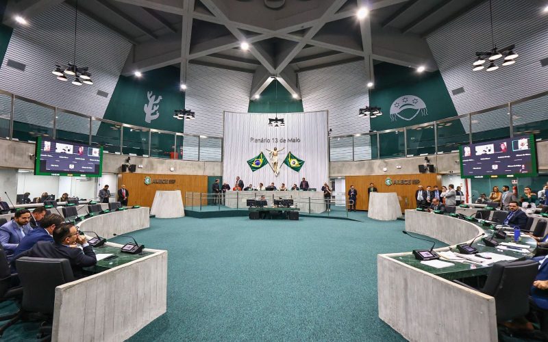 Alece retoma sessões plenárias na terça-feira (5) com mudanças no Regimento Interno