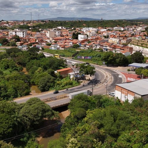 Imóveis sem conexão à rede de esgoto geram 65 milhões de litros de efluentes por mês em Barbalha