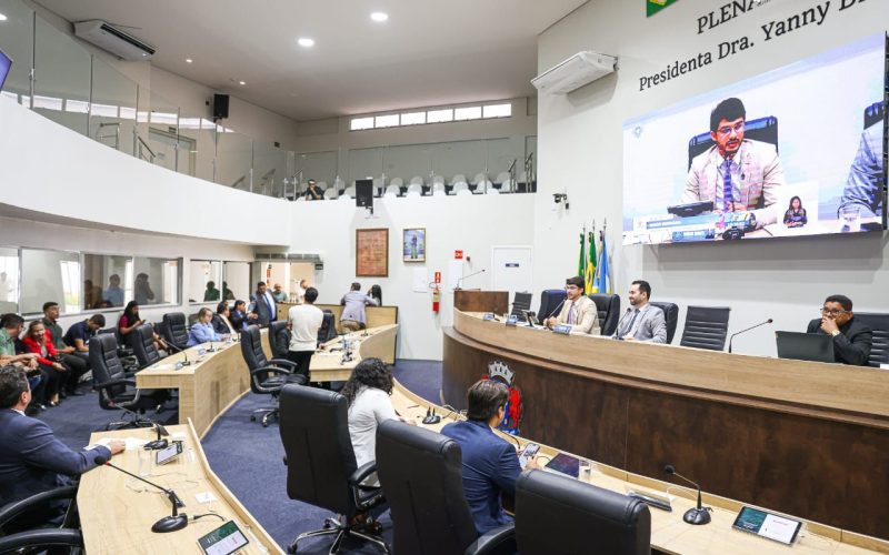 Câmara de Juazeiro do Norte aprova projetos de utilidade pública e debate demandas da população