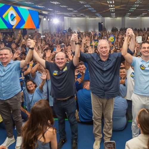 Chapa de Ciro Gomes é lançada em evento em Fortaleza