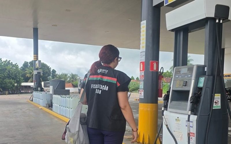 MP do Ceará fiscaliza postos no Cariri e identifica irregularidades no preço dos combustíveis