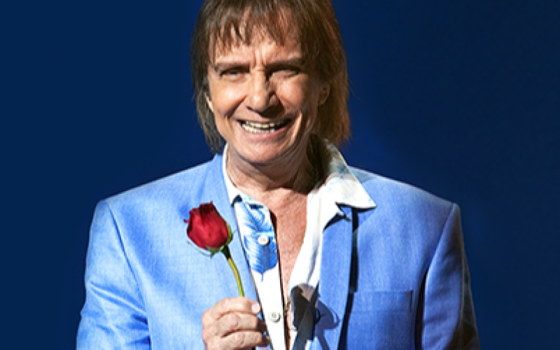 Roberto Carlos abre a EXPOCRATO 2025 com show gratuito